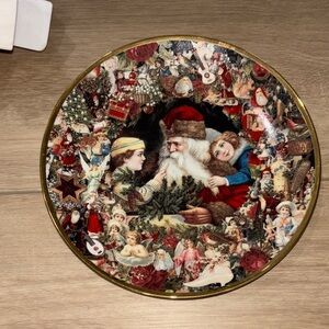 “A Visit from St. Nicholas" by artist John Grossman vintage collectors plate